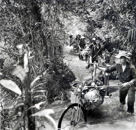Ho Chi Minh trail - a supply line to the battlefield - ảnh 2
